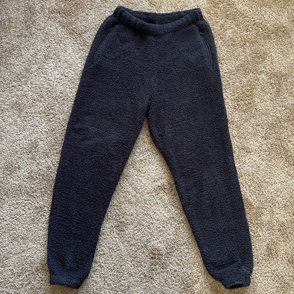 Skims Cozy Knit Unisex Teddy Sherpa Jogger Onyx Black - Picture 3 of 9